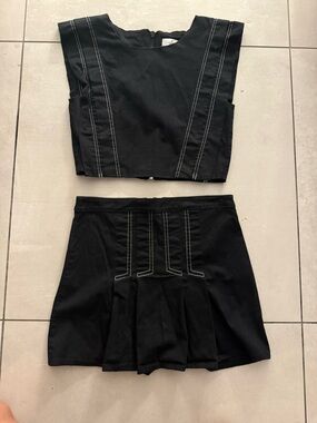 Black Two-Piece Crop Top & Pleated Mini Skirt Set with White Topstitching